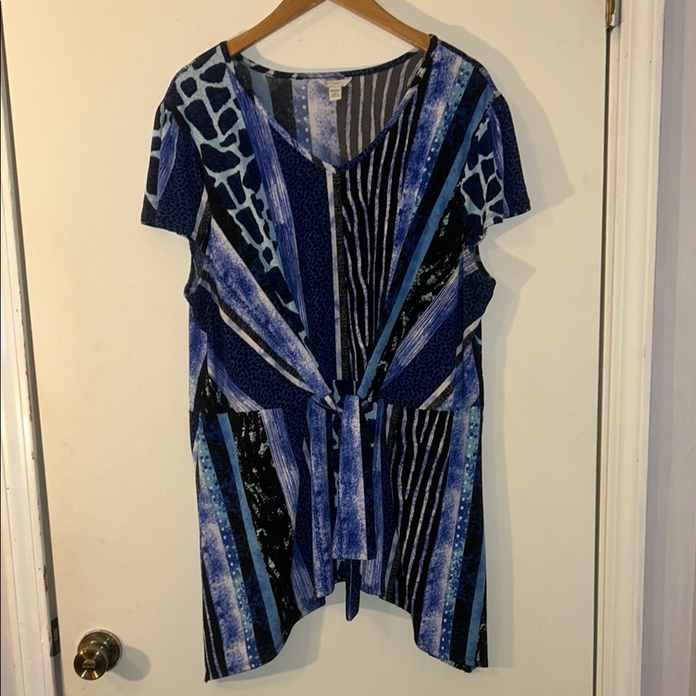 Cato 18/20W Black and Blue Asymmetrical V Neck Tie Front Tunic